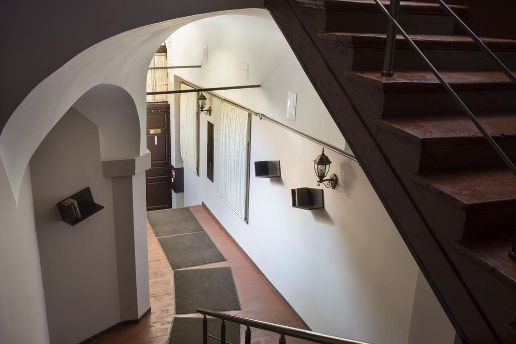 Apart Hotel Kvartira 1 Одесса Экстерьер фото